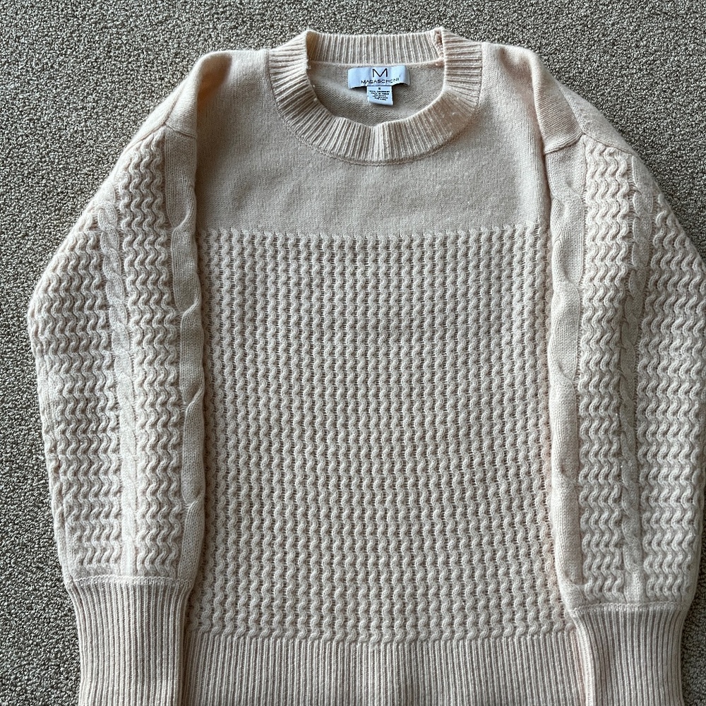 Gorgeous  pale pink, 100% cashmere sweater. Magaschoni, size S. Like new